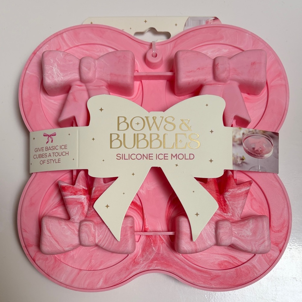 🆕 World Market Bows & Bubbles Pink Silicone Ice Mold